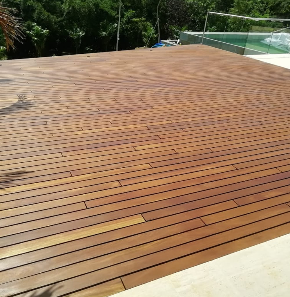 Mantenimiento de pisos de madera en Cali